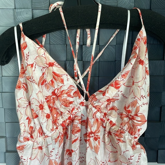 Gorgeous Summer Dress - Picture 5 of 11